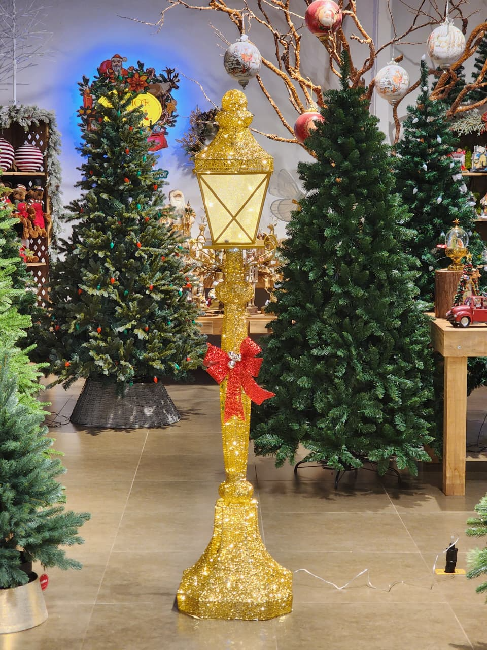 Poste Natalino Iluminado aramado dourado 1,75cm