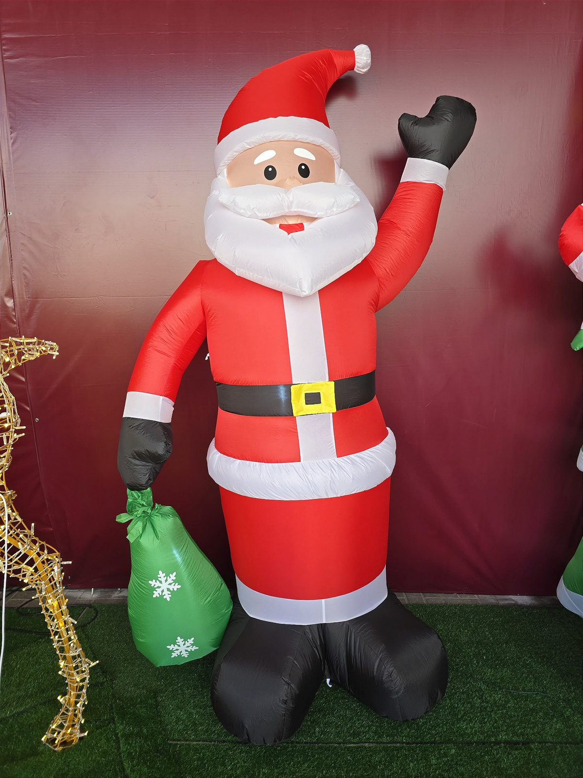 Papai Noel Inflável 2,40cm bivolt uso interno e externo