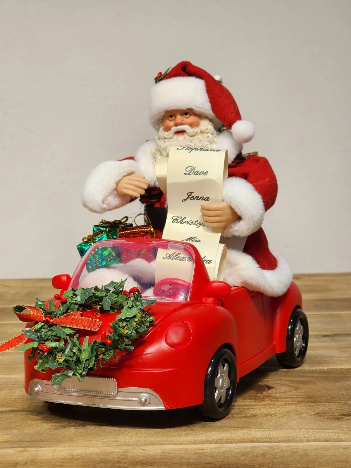 Papai Noel no carro 23,7cm