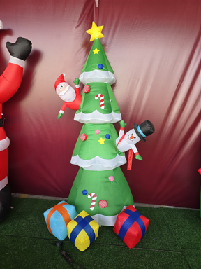 Árvore com bonecos inflável com Led 2,40cm bivolt uso interno e externo