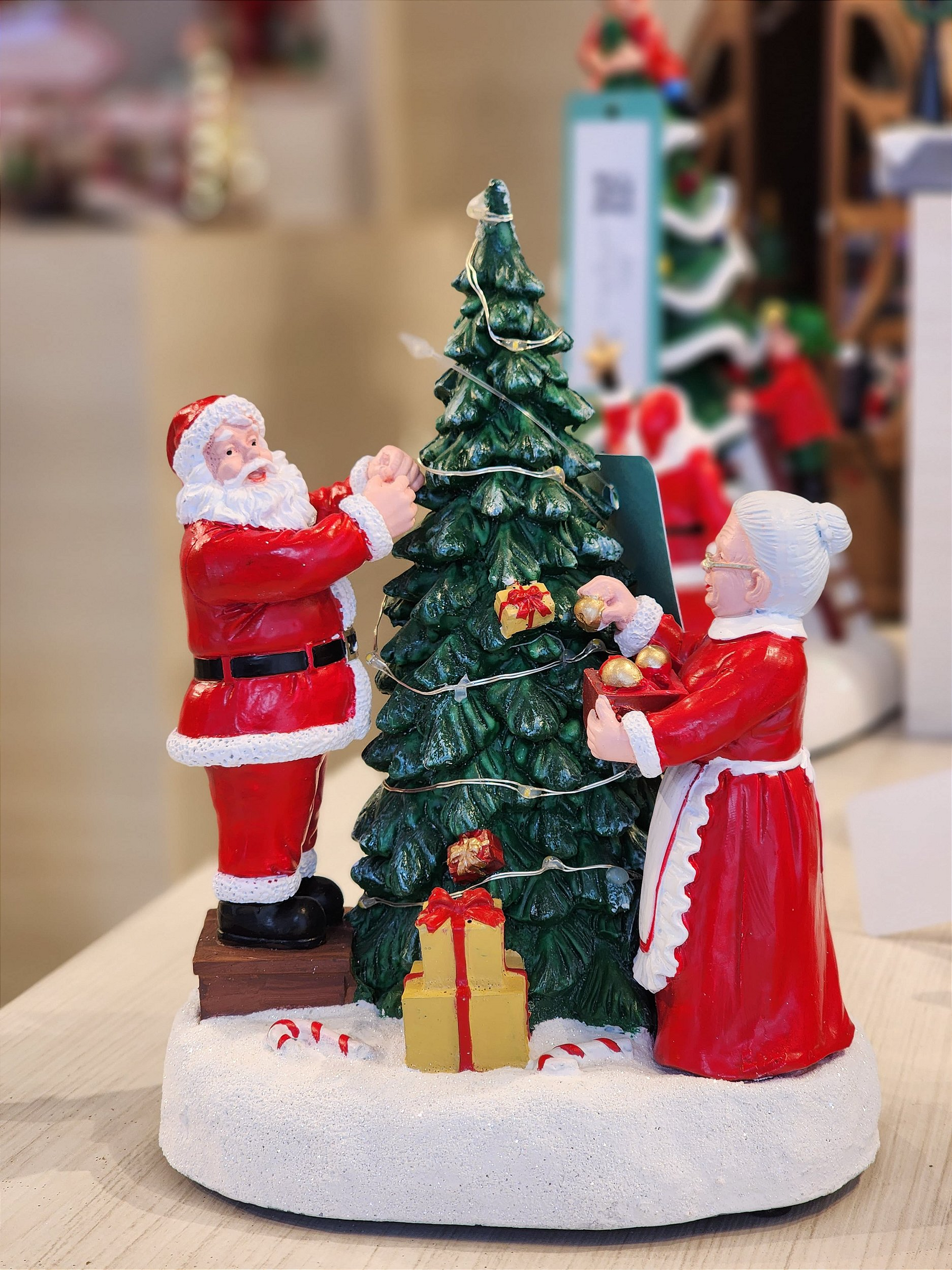 Cenário Vila Natalina Papai e Mamãe Noel 28cm