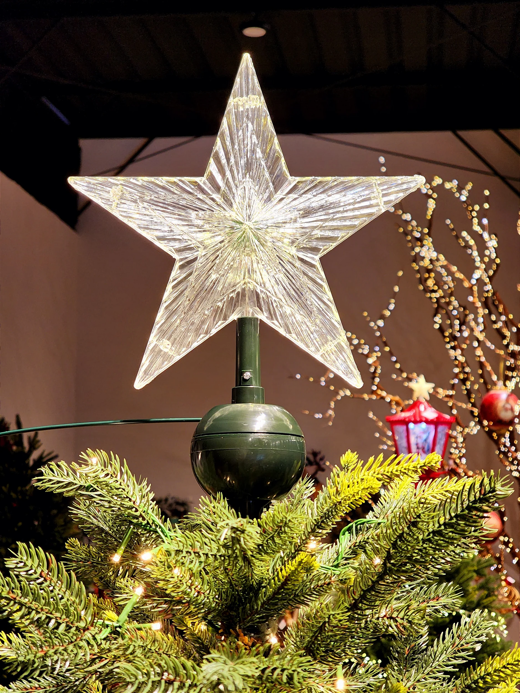 Ponteira Árvore Noel com avião com movimento e luz bivolt